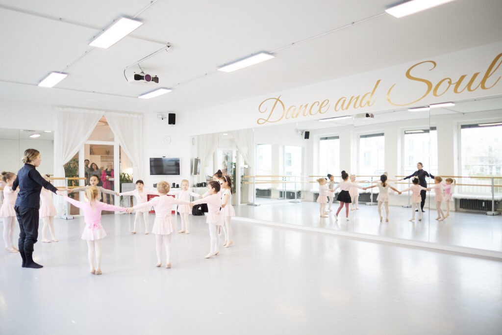 Ballett Babys, Dance and Soul